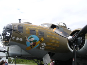 A B17G AND COCKPIT SIMILAR TO LT. EDWARD J. HENNESSY'S BOMBER