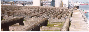 Top layer of 7- section, 25 foot "Fangrost" defense system at St. Nazaire (author's collection).